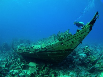 An unbelievable image of what might be a Roman shipwreck
